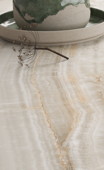 Caesarstone 509 Onyxa Porcelain surface with hand